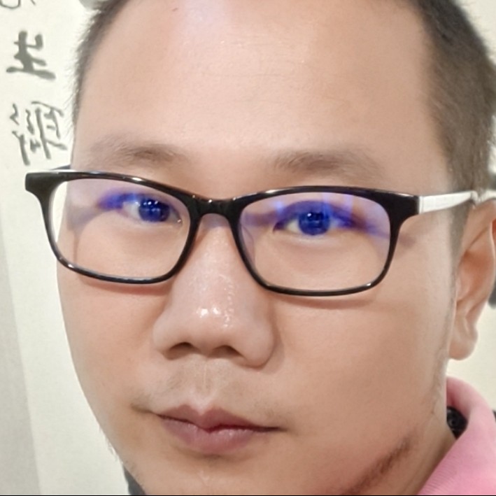 a熟悉的陌生人的照片