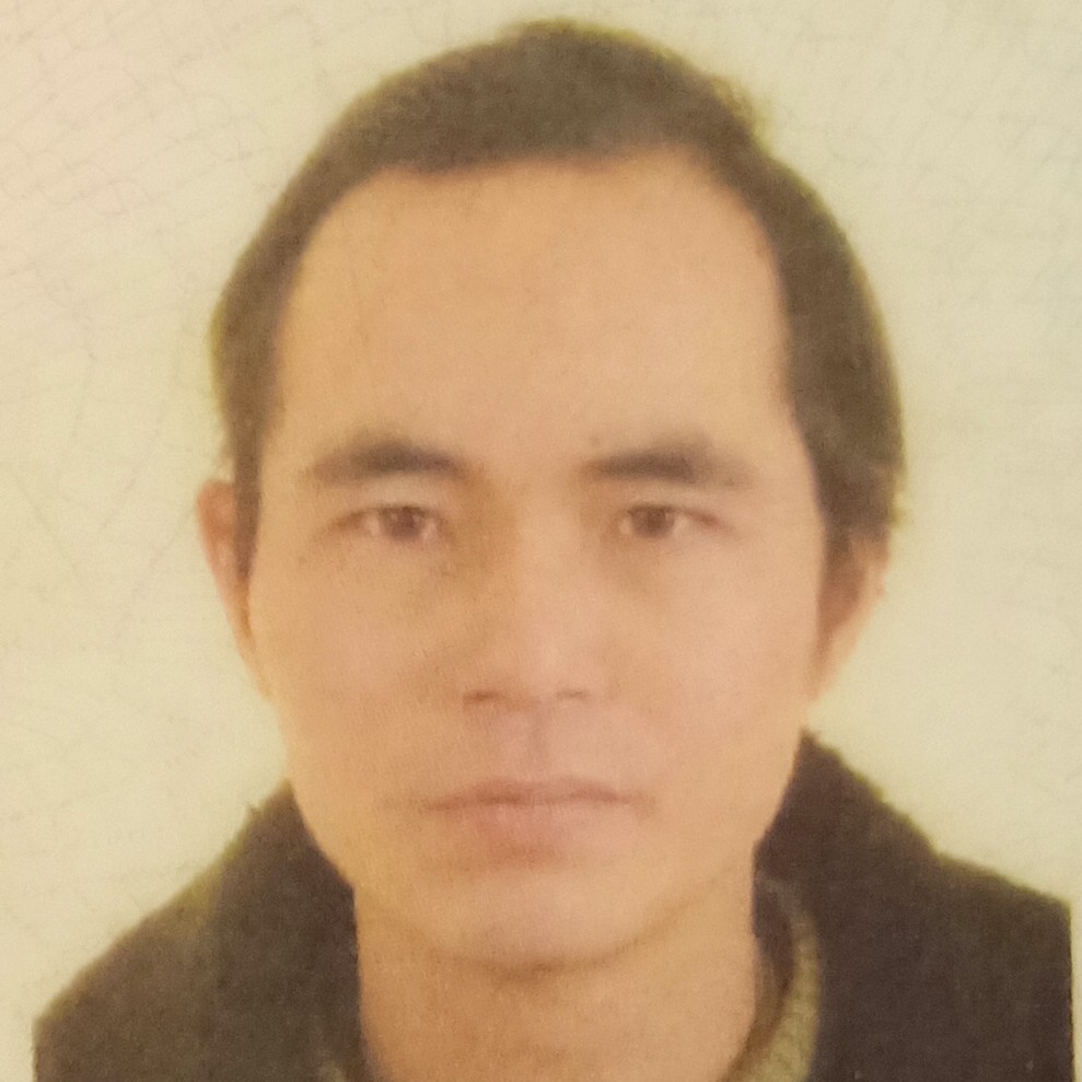 青山小松的照片