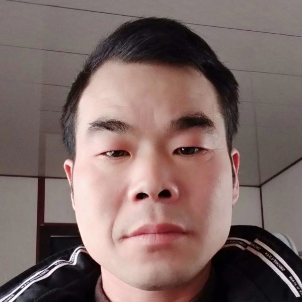 李石义义的照片