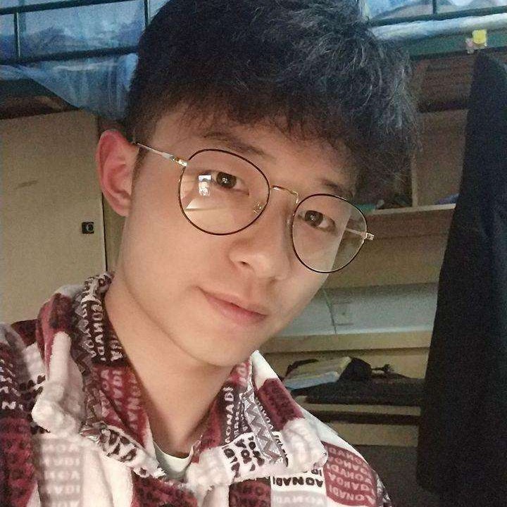 小兔子請风中的照片