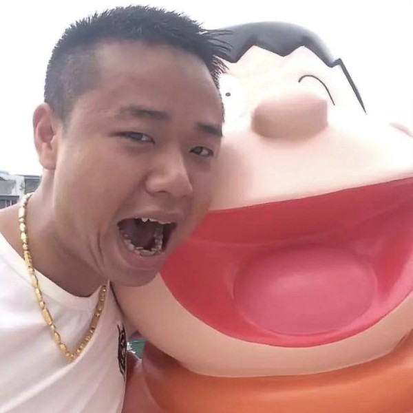 华少一博的照片