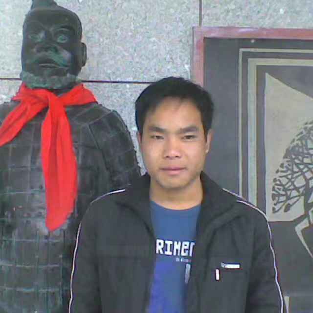 芝麻浅吻刻苦的照片