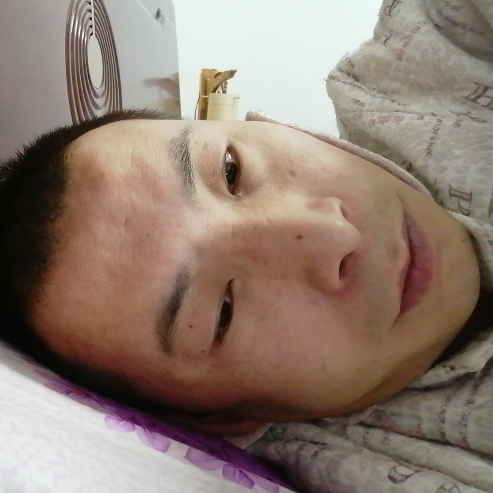 发箍拾忆稳重的照片