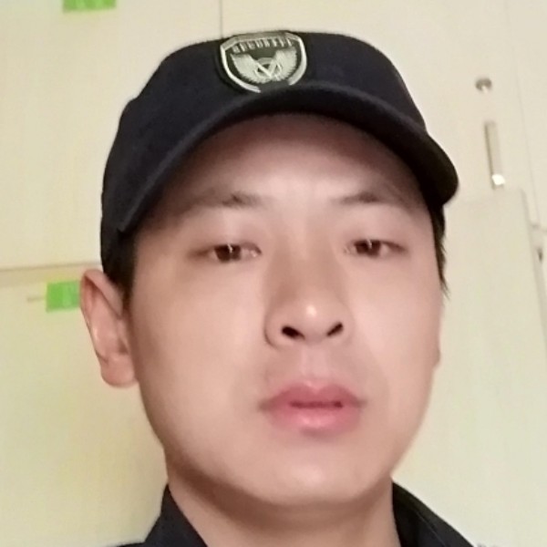 野性踢书本的照片