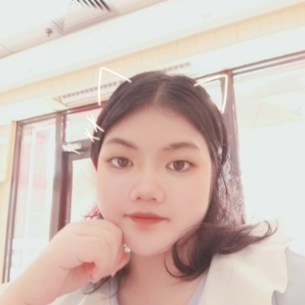 夏露甜甜的照片