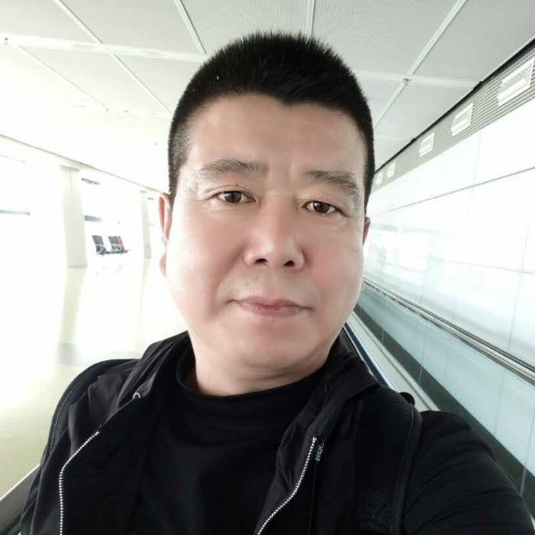 熊历皓的照片