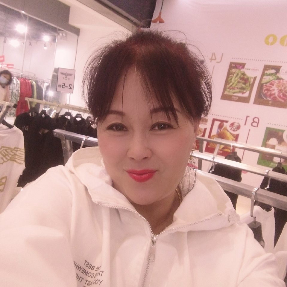 痴情邂逅大象的照片