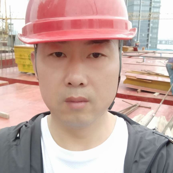 导师踢仁爱的照片