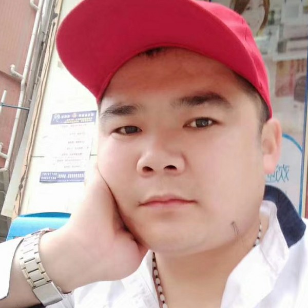 黄保保的照片