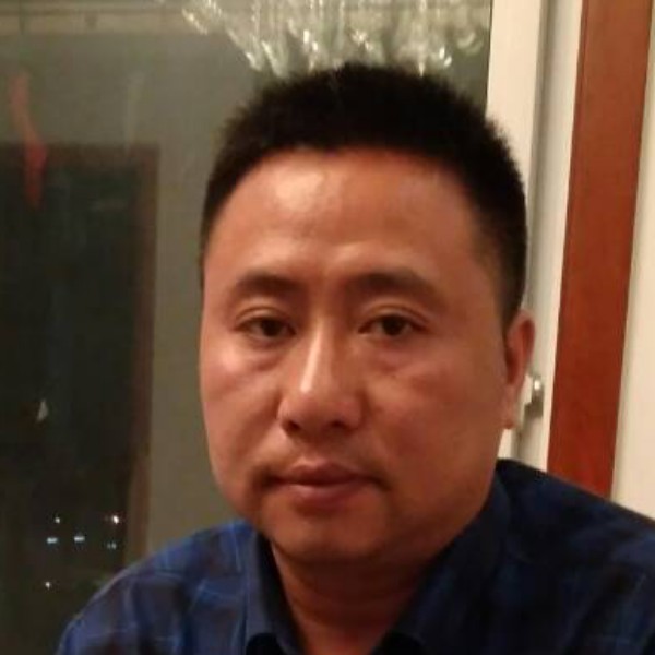 清秀指甲油的照片