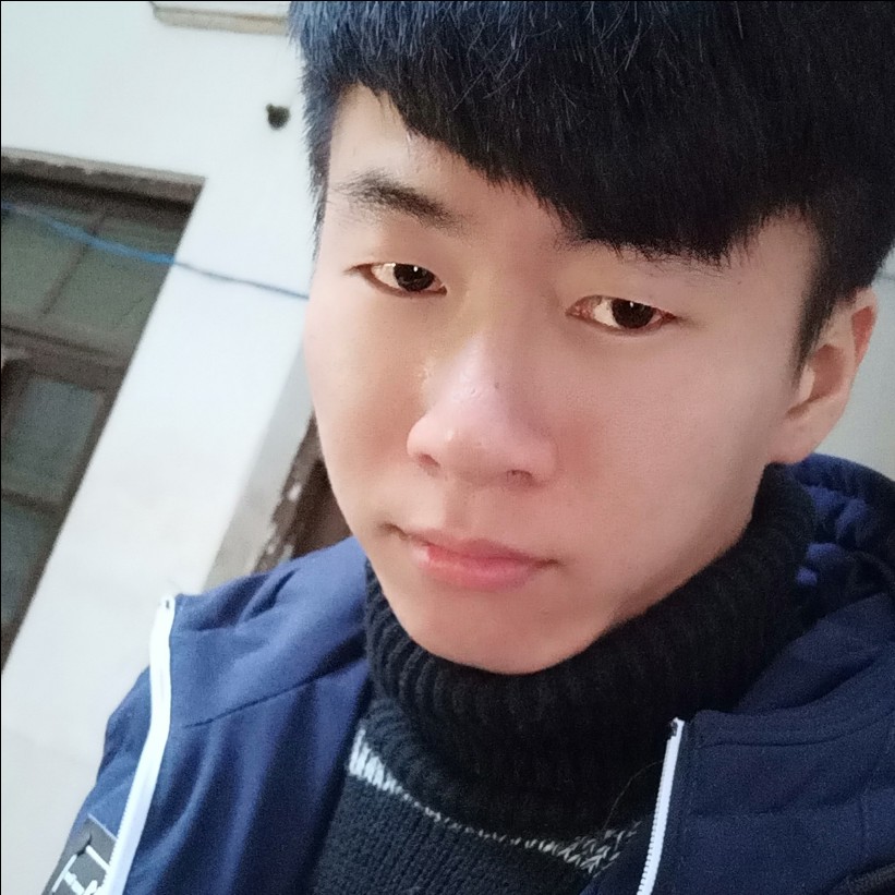 小的呢的照片