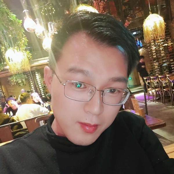 执子之手w的照片