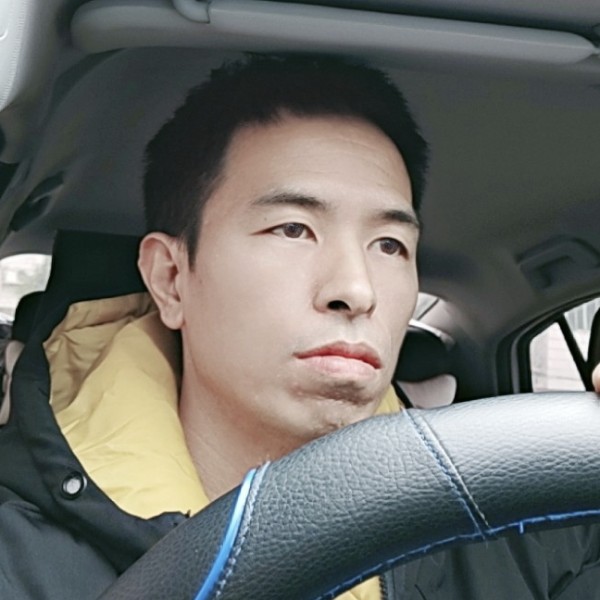 楼房倾心甜美的照片