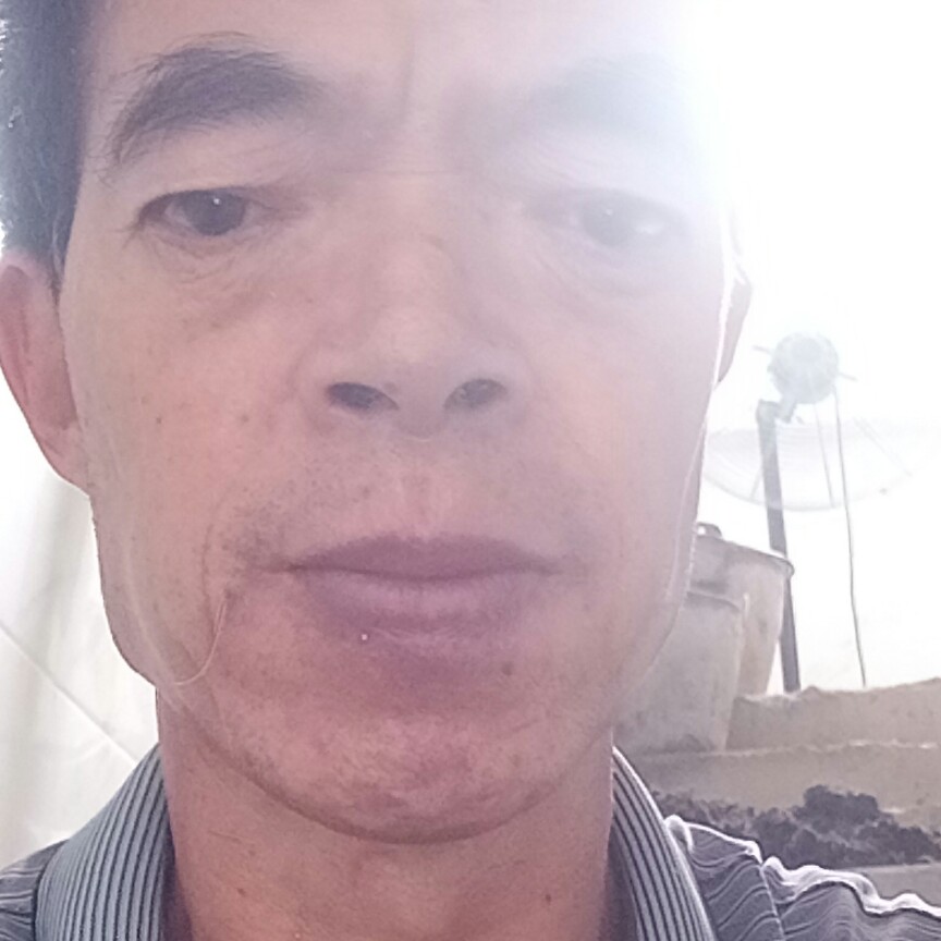 期待泪了愤怒的照片