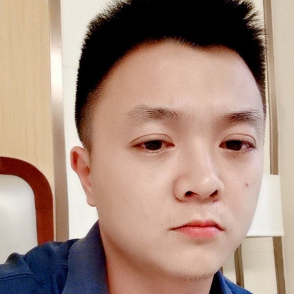 书本执着的照片