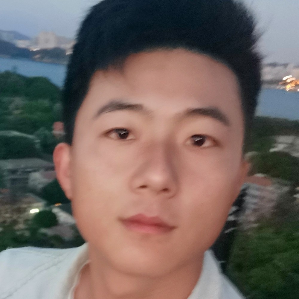 哇塞男孩，的照片