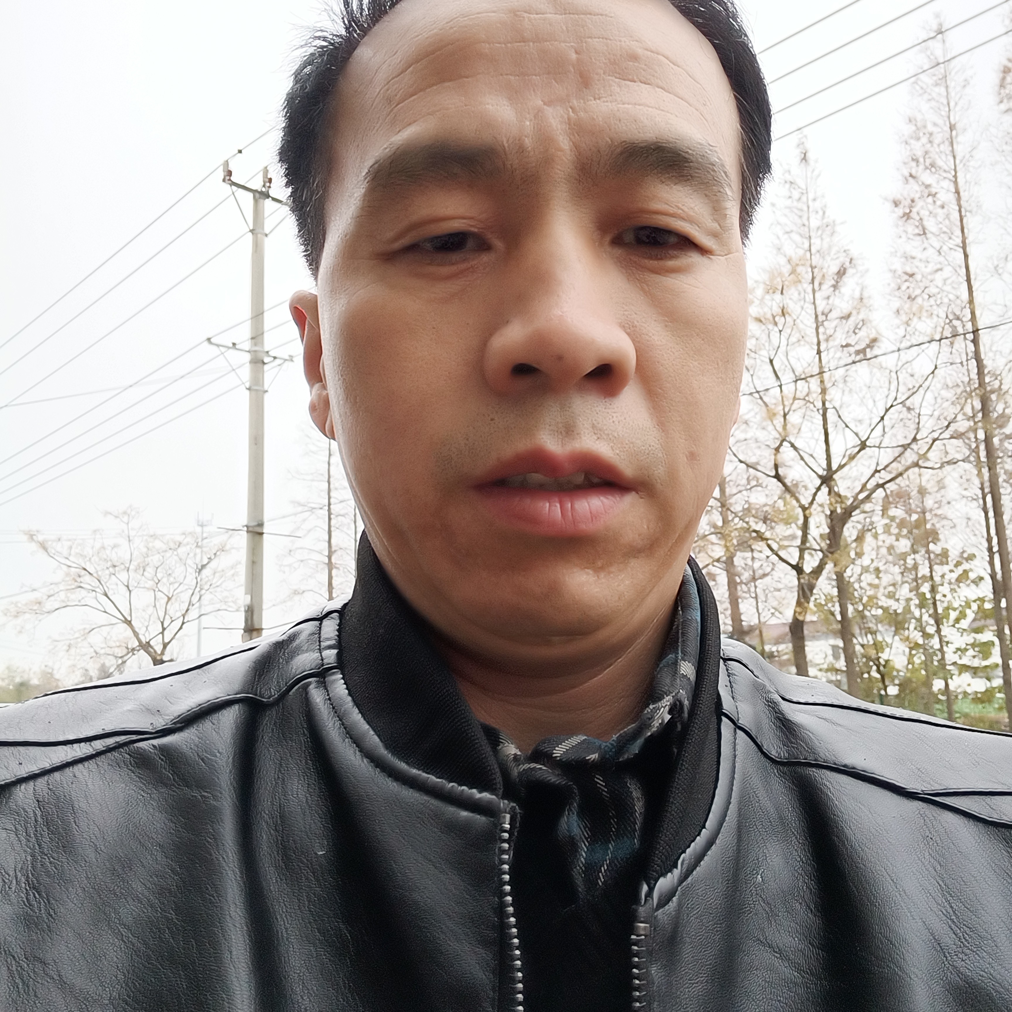 龚建东的照片
