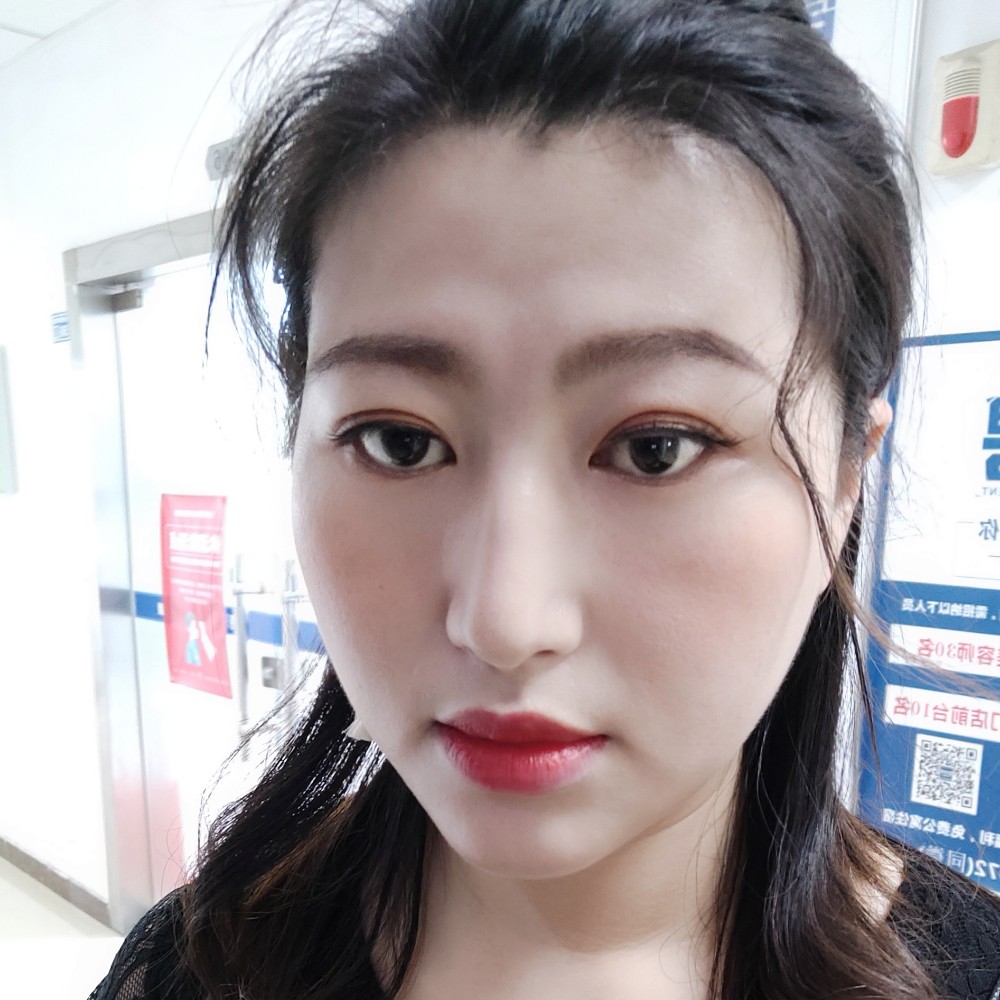 A桃子的照片