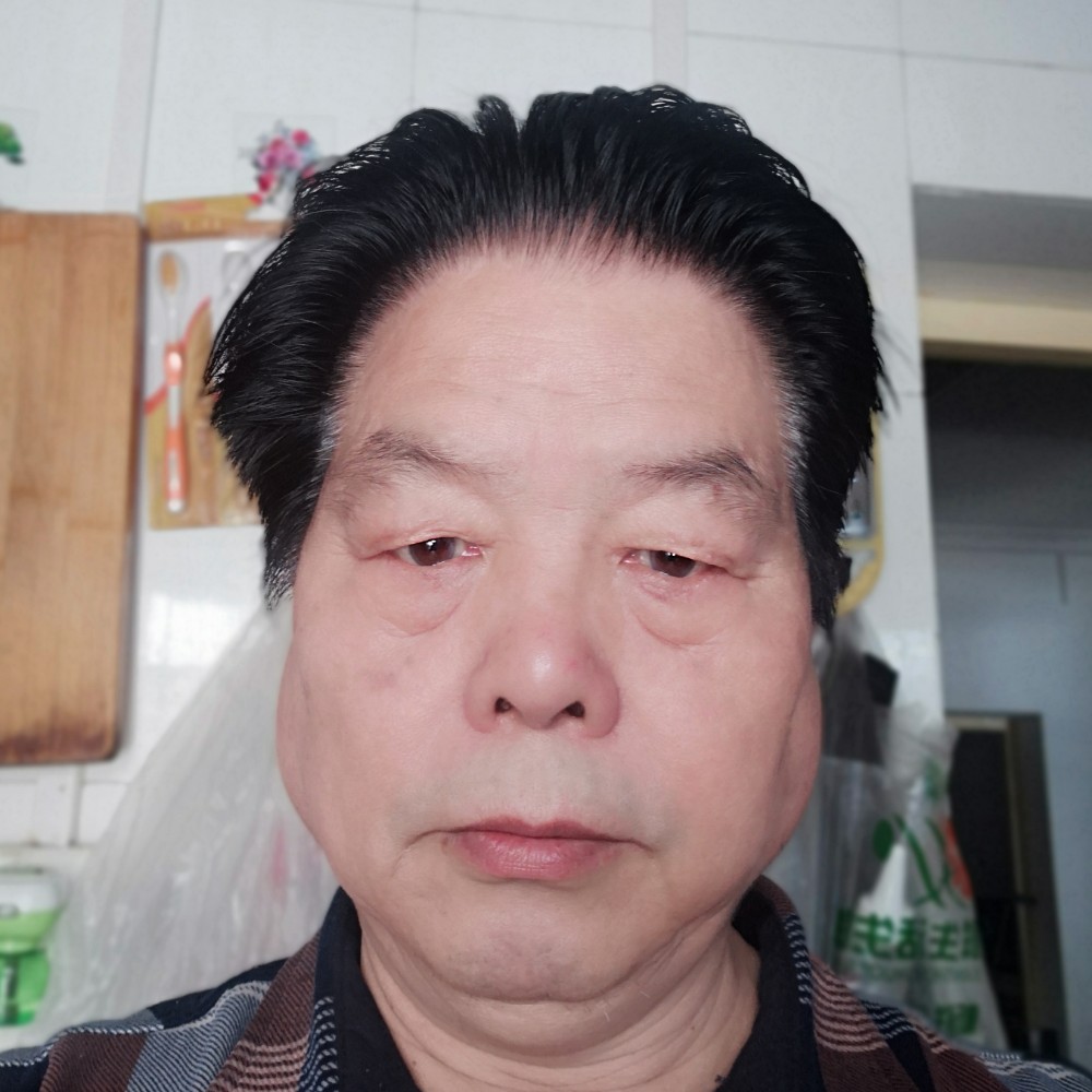 雲娃的照片