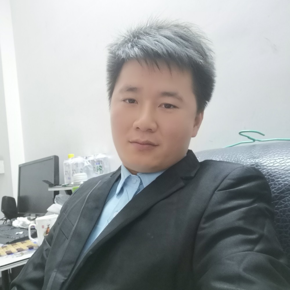 百里狂风的照片