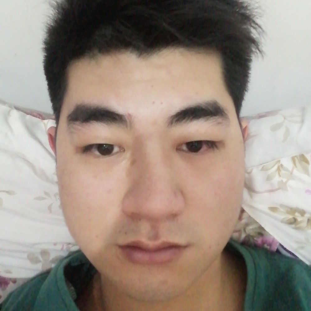 零碎与钻石的照片