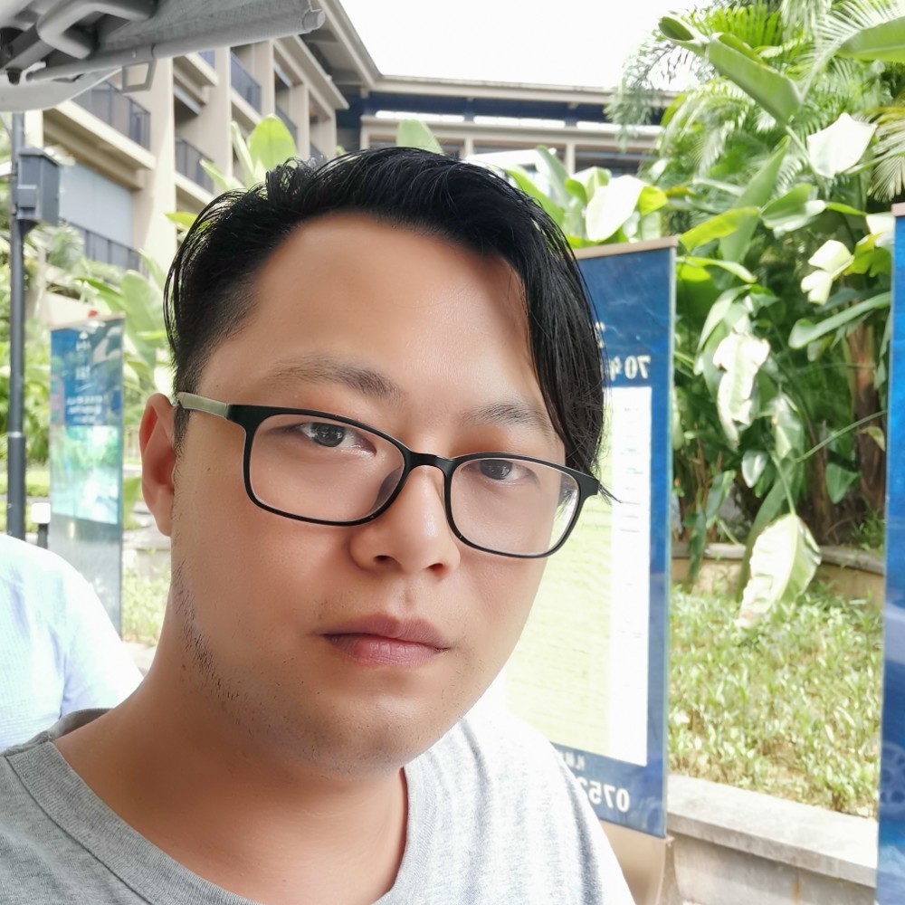 心碎无情的照片