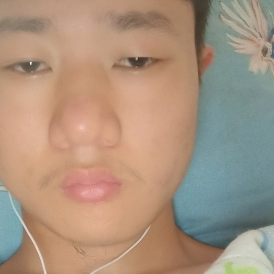 外套爱恋眼睛大的照片