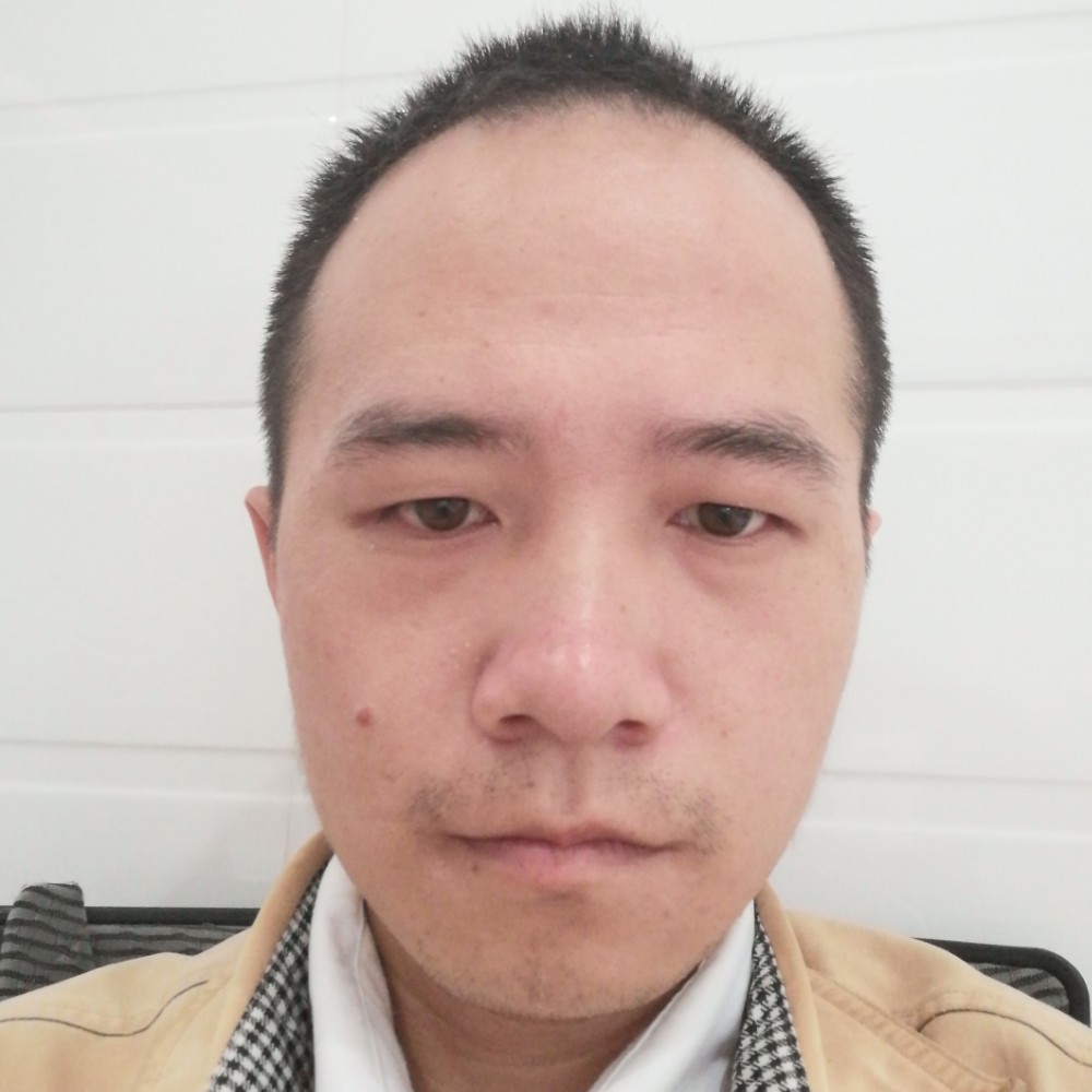 流影回眸淡然的照片
