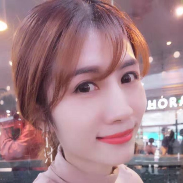 秋月满意的照片
