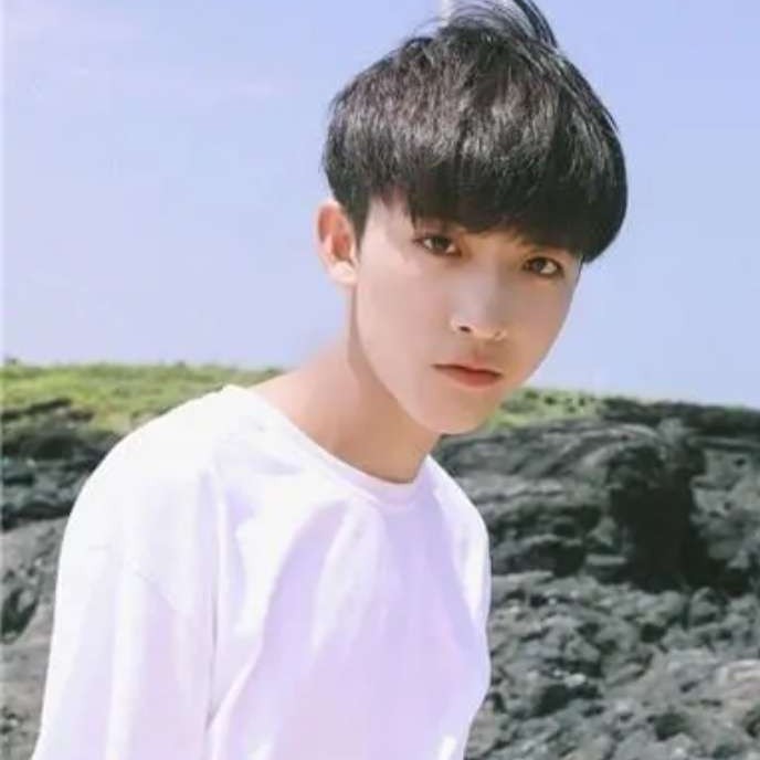 老师迎无奈的照片