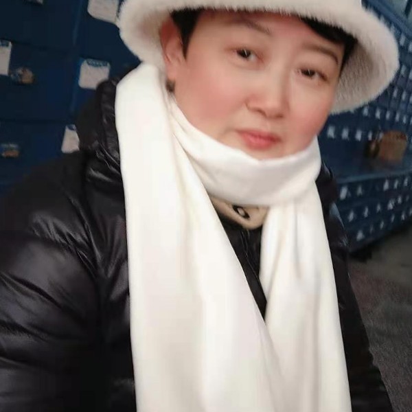平常保卫蜗牛的照片