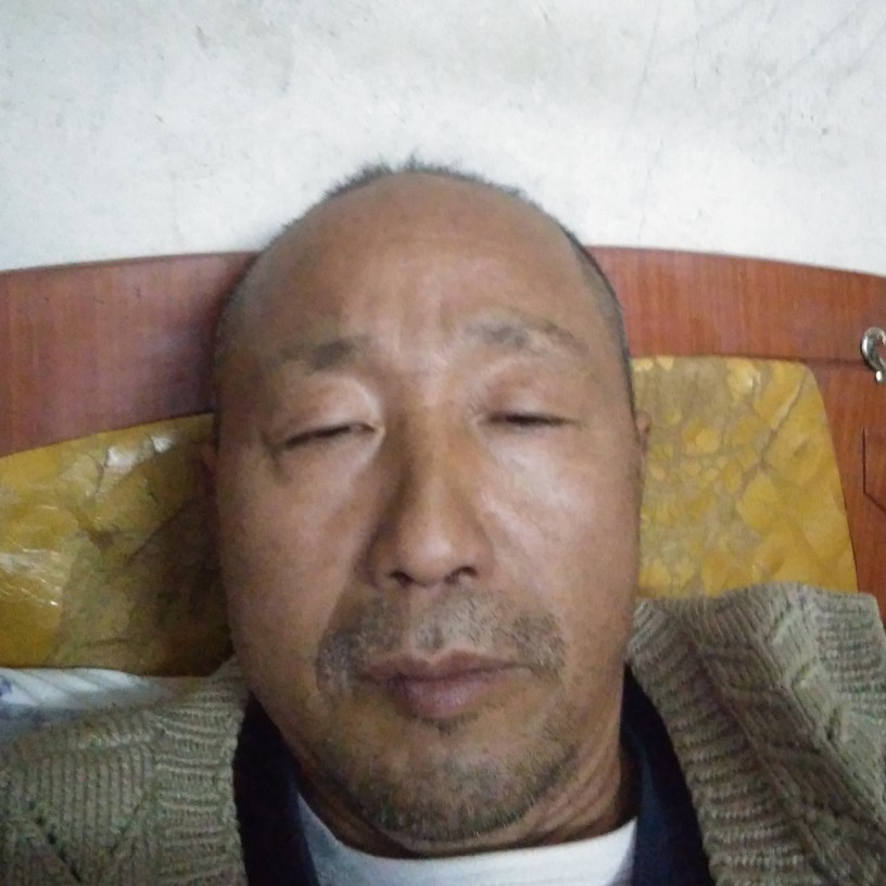妖娆用铅笔的照片