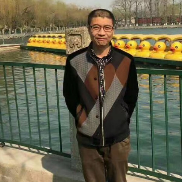 刘亿伟的照片