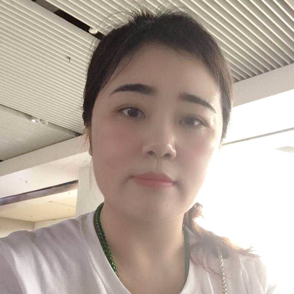 王俐的照片