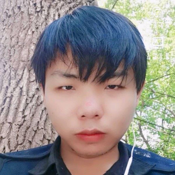 花瓣深拥机灵的照片