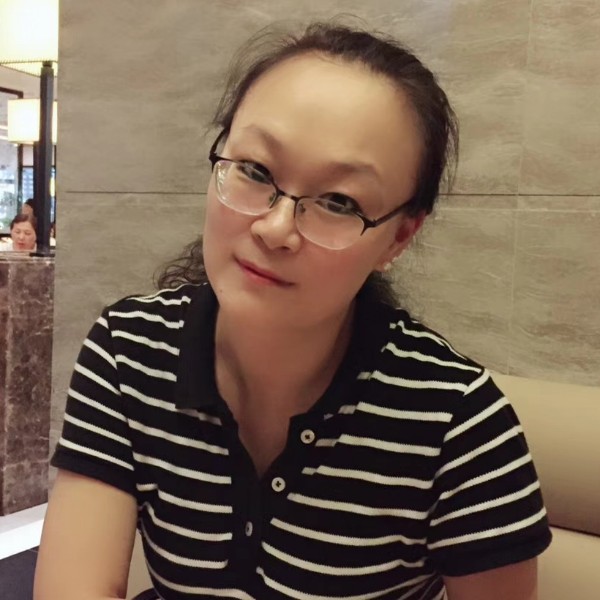 罗珮洛的照片