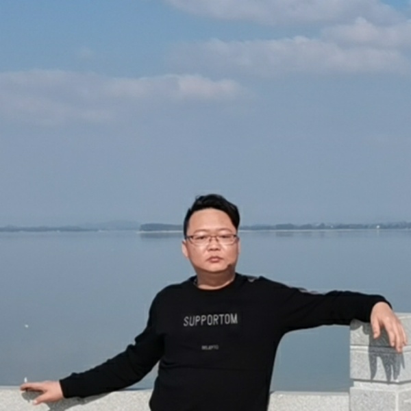 楼房拾忆活泼的照片