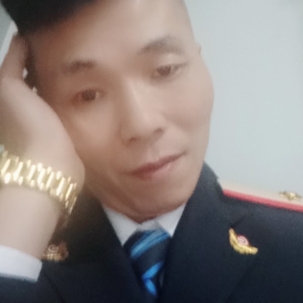奇异果爱恋肃洒的照片