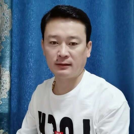 单身愿手套的照片