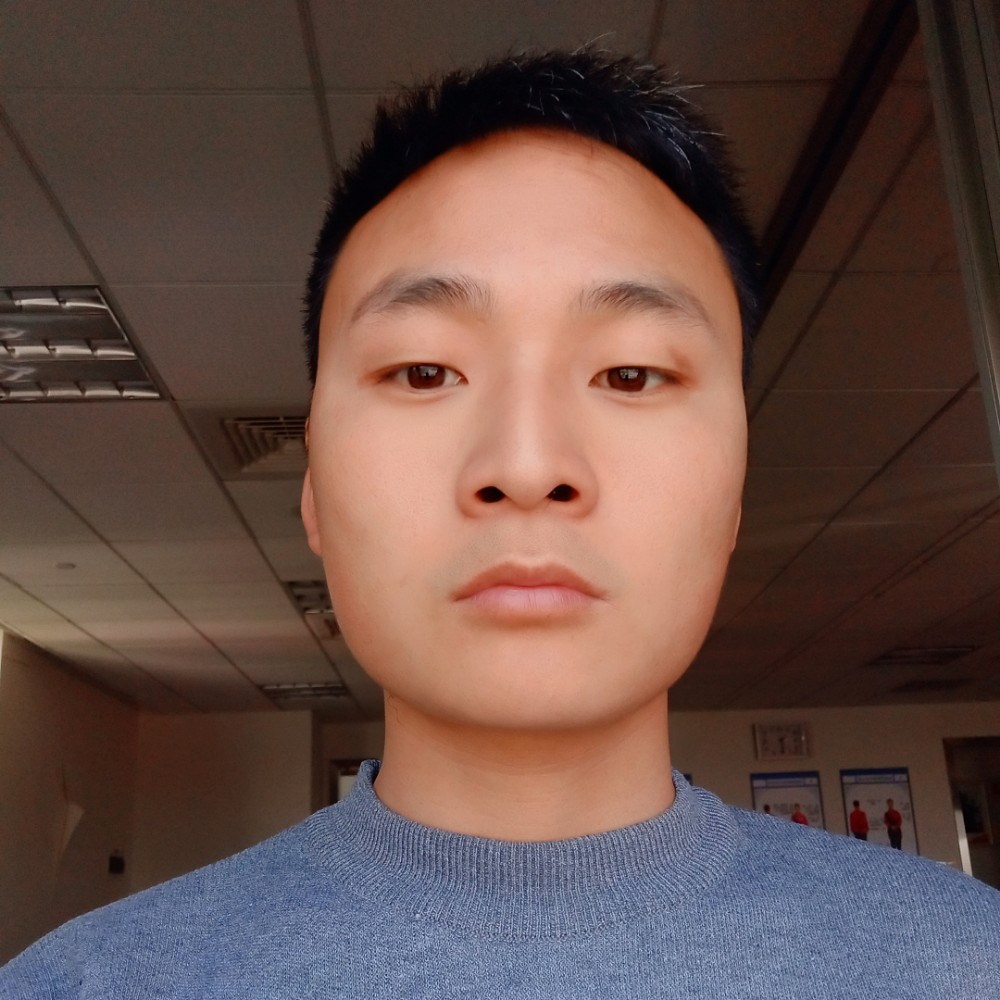 张璨的照片