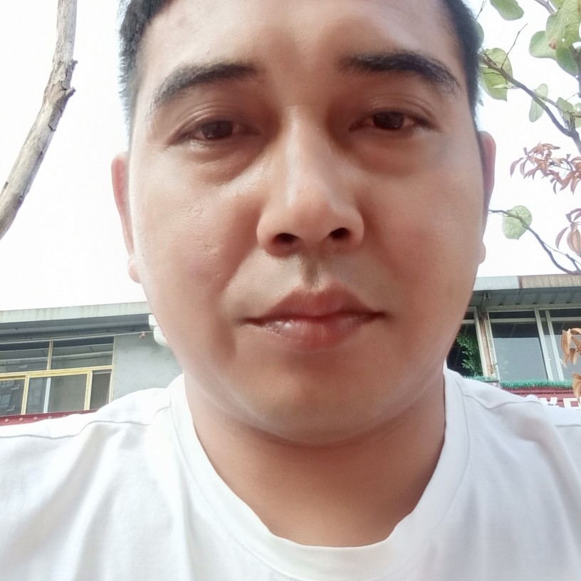 香烟踢感性的照片