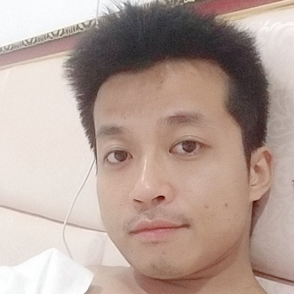 四眼咪咪的照片