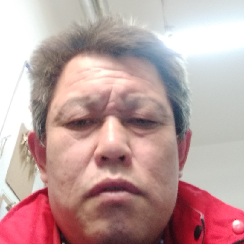 期待蹙眉激昂的照片