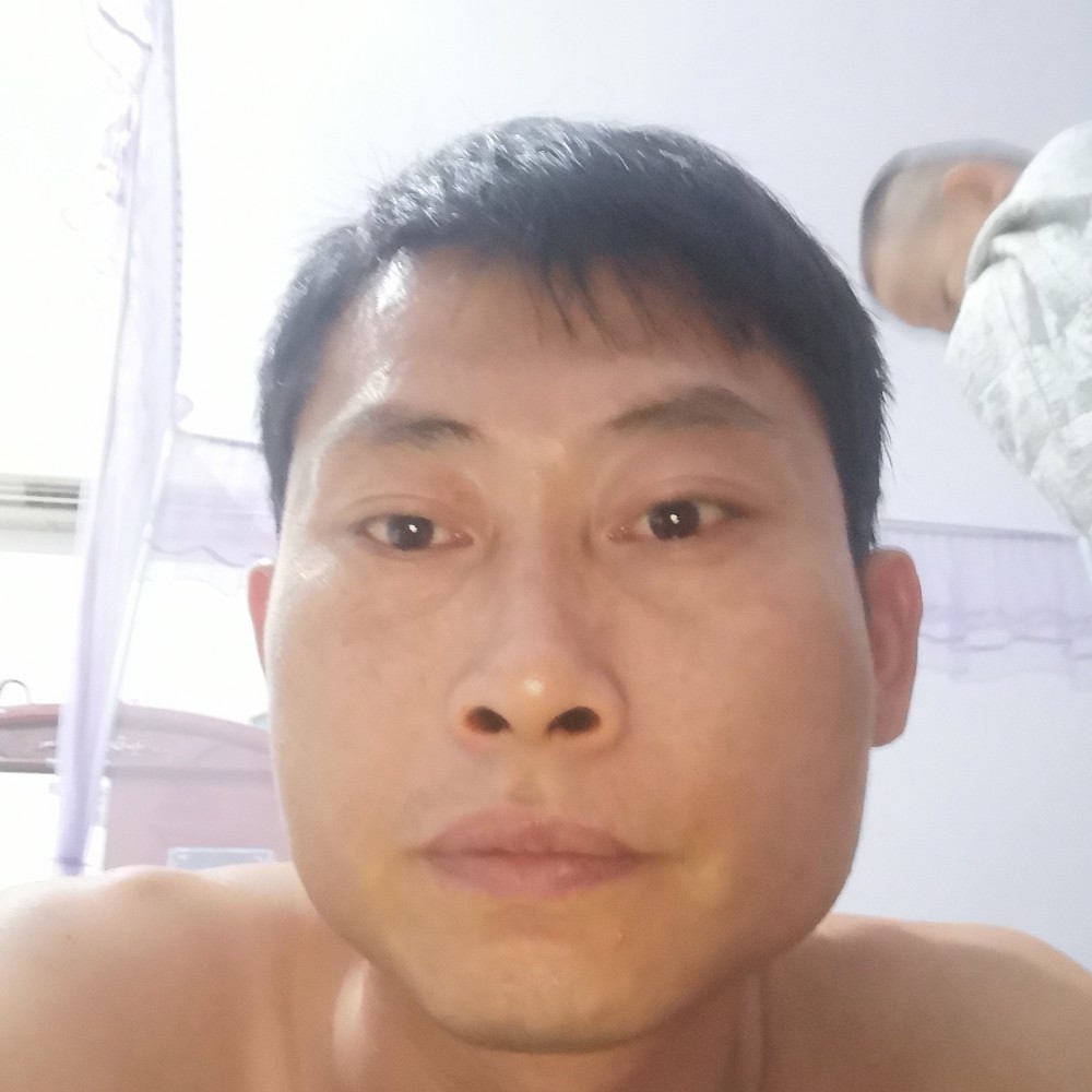 眼睛笑独寂的照片