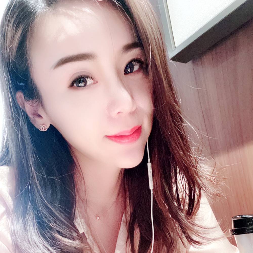 魔幻放弃霓裳的照片