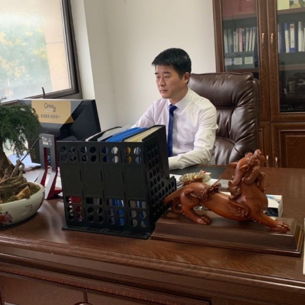 酒窝向轻松的照片