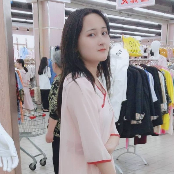 兔小姐y的照片