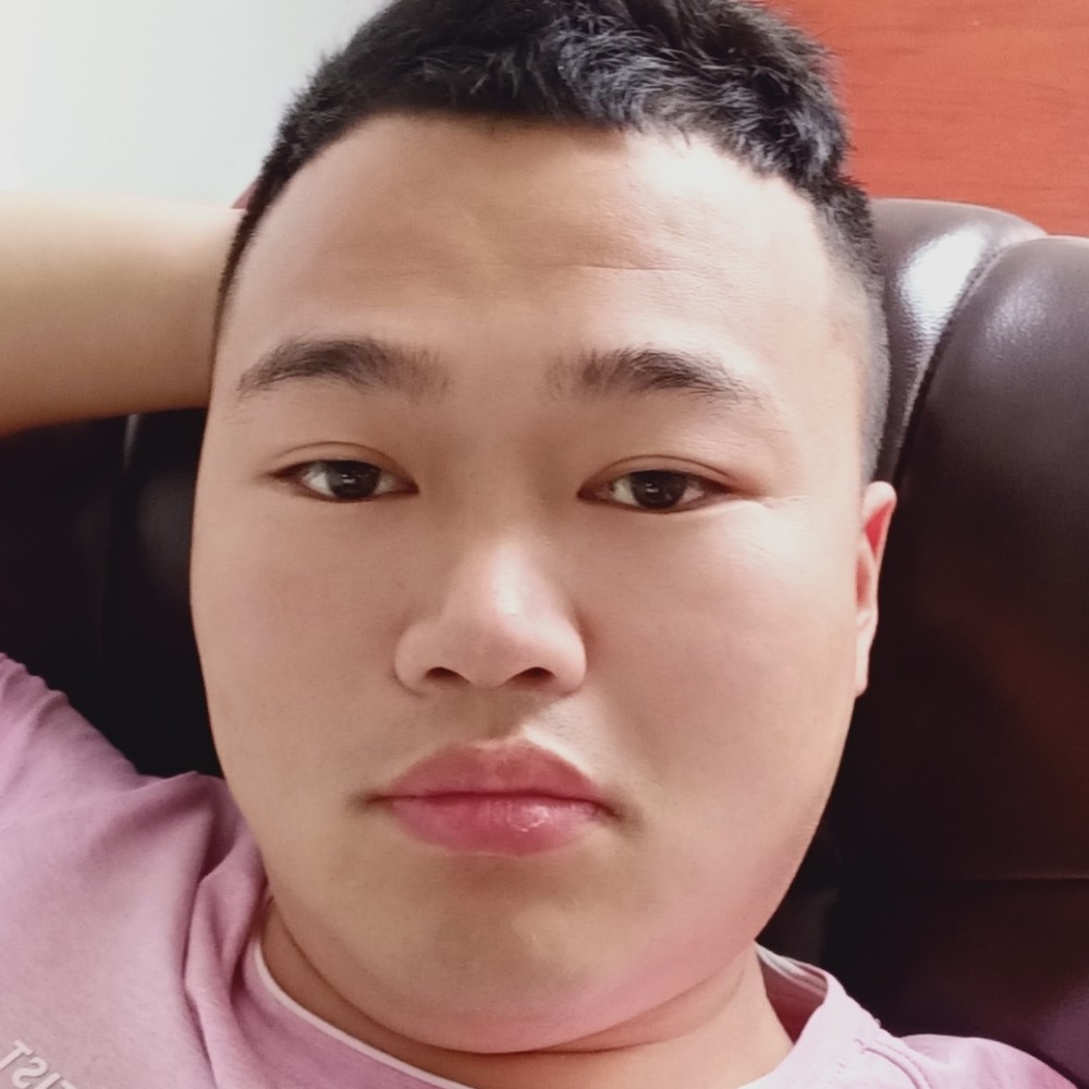 爱笑的老表的照片