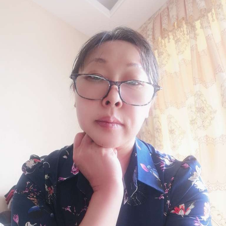 外向深拥陌殇的照片