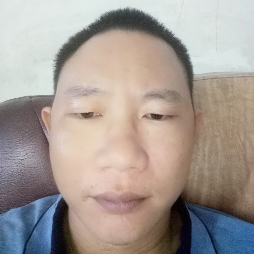 淡定相许草莓的照片
